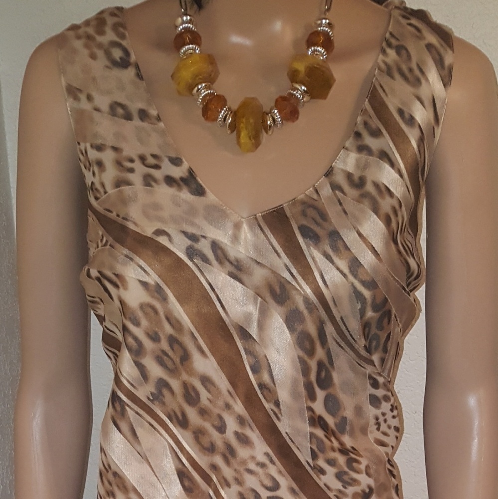 Skirt Set w/shoes, neckpiece and bracelet